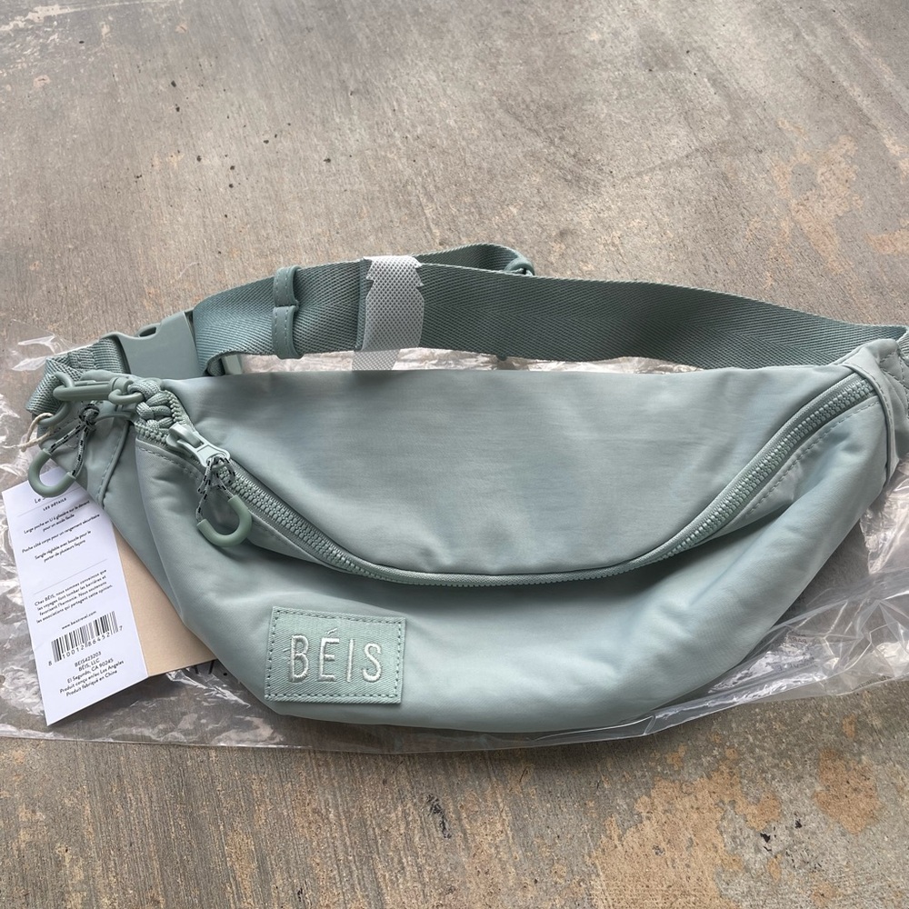 Sport-Pack New-Never Worn with tags (color:Slate Blue)